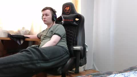 Snapshot of iliaskrisloveee chatting on 05/23/26, 10:08 lord online show from 05/23/26, 10:08