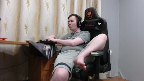 Snapshot of iliaskrisloveee chatting on 06/25/26, 06:01 lord online show from 06/25/26, 06:01