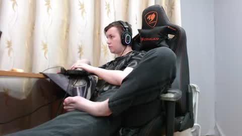 Snapshot of iliaskrisloveee chatting on 07/04/26, 09:32 lord online show from 07/04/26, 09:32