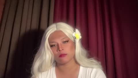 QUEEN KATH online show from 04/05/26, 02:42