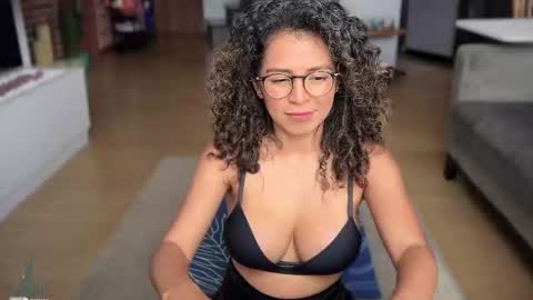 Kloe online show from 01/28/25, 07:10