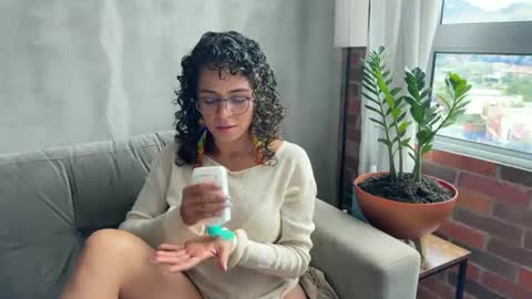 Kloe online show from 02/24/25, 06:58