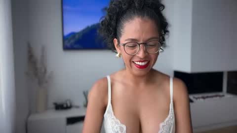 Kloe online show from 07/17/26, 03:18