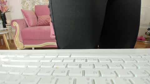 illegal_lorry online show from 05/14/26, 05:03