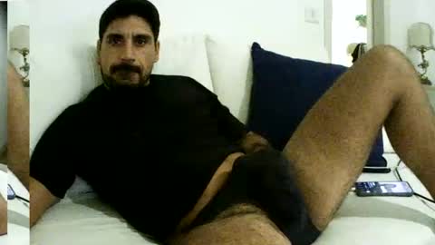 ilmangj90 online show from 08/08/26, 07:49
