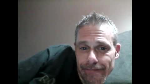 Ilovesquirterz1 online show from 01/25/25, 07:49
