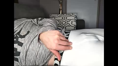 Ilovesquirterz1 online show from 02/28/25, 07:26