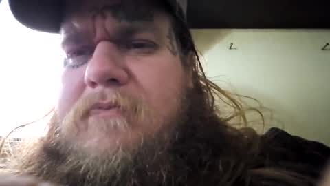 Snapshot of ilovestinkypussy420 chatting on 01/10/25, 06:28 ilovestinkypussy420 online show from 01/10/25, 06:28