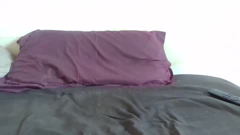 Illuchans online show from 12/19/24, 09:40