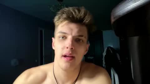 ilyahrr online show from 03/22/26, 08:23