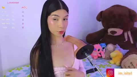 Isa Vasquez  online show from 05/20/26, 02:51