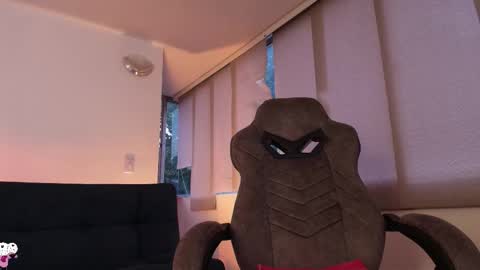 Kaia online show from 10/21/25, 11:00