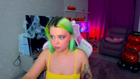 Roxy online show from 10/30/25, 05:35