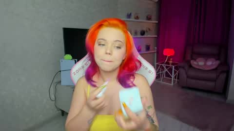 Roxy online show from 04/29/26, 05:17