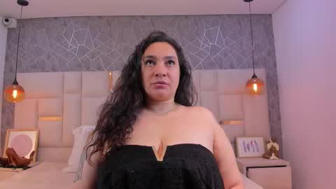 Alaya online show from 11/12/25, 05:30