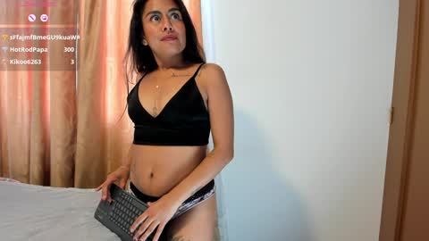 amber online show from 01/17/25, 04:15