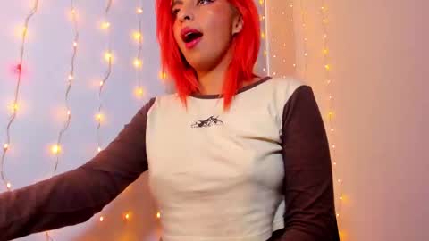 Snapshot of im_anna_ chatting on 01/22/25, 10:37 im_anna_ online show from 01/22/25, 10:37