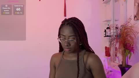 Ariana online show from 11/29/25, 12:08