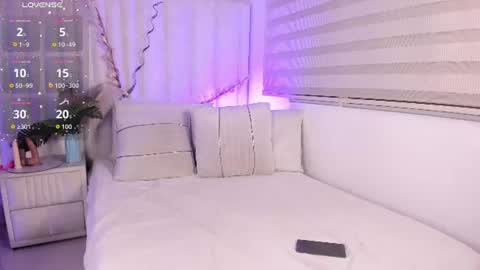 Snapshot of im_ariana_ chatting on 07/11/26, 08:11 im_ariana_ online show from 07/11/26, 08:11