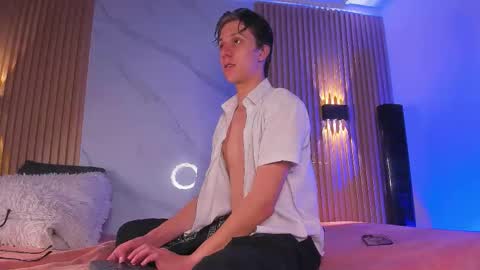 Snapshot of im_daren chatting on 12/02/25, 03:23 daren online show from 12/02/25, 03:23