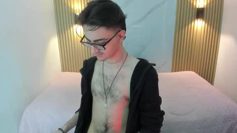 dayros online show from 11/25/25, 10:54