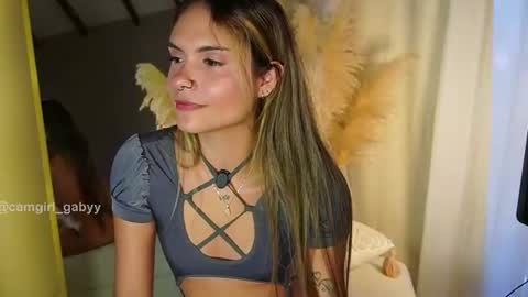 Snapshot of im_gabyferrer chatting on 06/10/26, 04:06 GABY online show from 06/10/26, 04:06