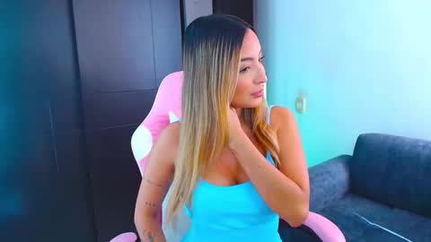 Grecia online show from 03/16/26, 01:48