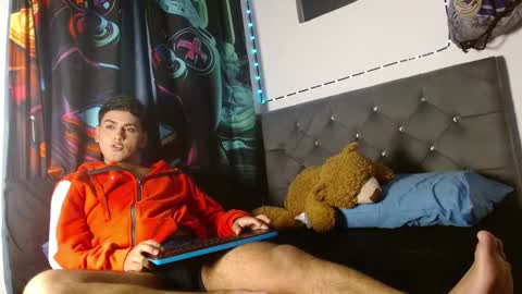 Snapshot of im_juanda chatting on 11/10/25, 08:52 im_juanda online show from 11/10/25, 08:52