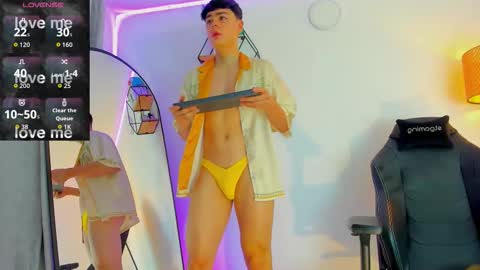 Snapshot of im_juaniito chatting on 09/12/25, 02:44  40 OFF TODAY online show from 09/12/25, 02:44