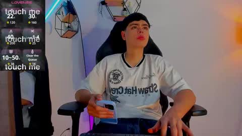 Snapshot of im_juaniito chatting on 09/14/25, 01:38  40 OFF TODAY online show from 09/14/25, 01:38