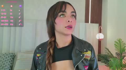 Katherine online show from 03/25/26, 08:26