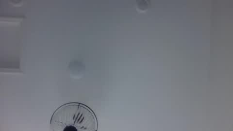 Snapshot of im_laa30z chatting on 04/03/26, 02:15 weet exy Cougar online show from 04/03/26, 02:15