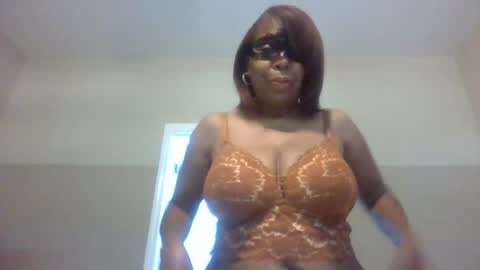 weet exy Cougar online show from 05/31/26, 12:34