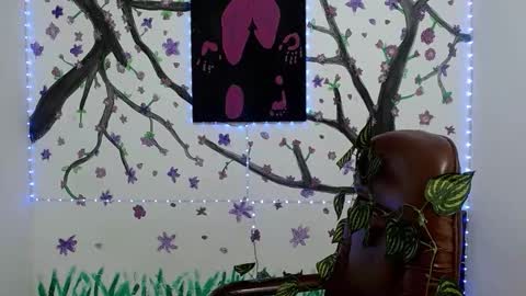 IM  May online show from 02/16/26, 07:43