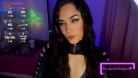 Mishell Martinez    INSTAGRAM im mishellbigass online show from 12/15/24, 08:19