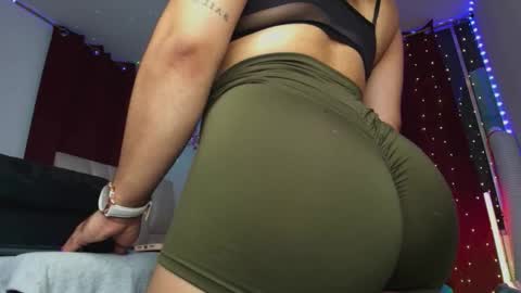 Mishell Martinez    INSTAGRAM im mishellbigass online show from 02/07/26, 10:30