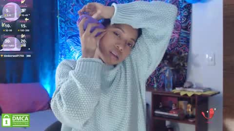 Snapshot of im_moonlight chatting on 02/19/25, 12:57 Cutie pie online show from 02/19/25, 12:57