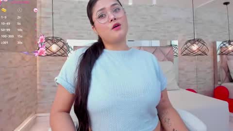 im mou  online show from 02/19/25, 12:44