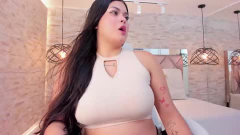 im mou  online show from 02/25/25, 12:34