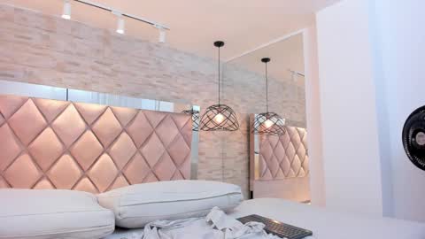 im mou  online show from 03/07/25, 04:11