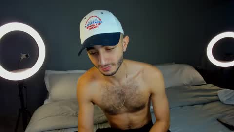 Paul online show from 10/08/25, 12:19