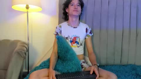 Perseo - Help me with 50 thumbs up online show from 01/11/26, 11:21