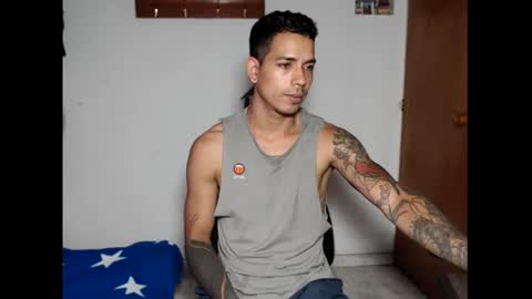 Snapshot of im_taylor24 chatting on 11/16/25, 06:46 im_taylor24 online show from 11/16/25, 06:46