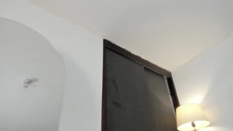 thomas online show from 03/01/26, 01:35