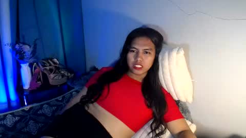 Snapshot of im_ur_girl_demure chatting on 07/09/26, 08:13 kyline online show from 07/09/26, 08:13