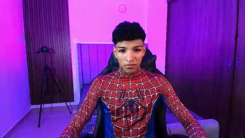 im_usuga online show from 04/15/26, 05:14