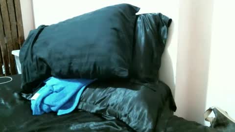 im_your_secret online show from 11/22/25, 10:25