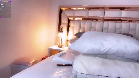 daniella online show from 02/02/25, 03:43