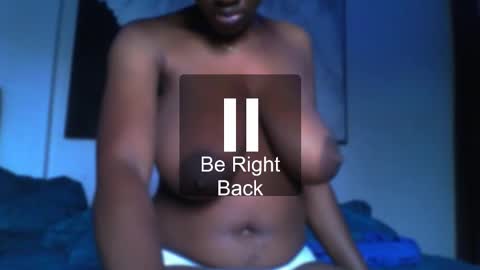 Snapshot of imalove chatting on 10/31/25, 09:21 imalove online show from 10/31/25, 09:21