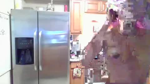 Snapshot of iman_love chatting on 02/28/25, 07:14 iman_love online show from 02/28/25, 07:14